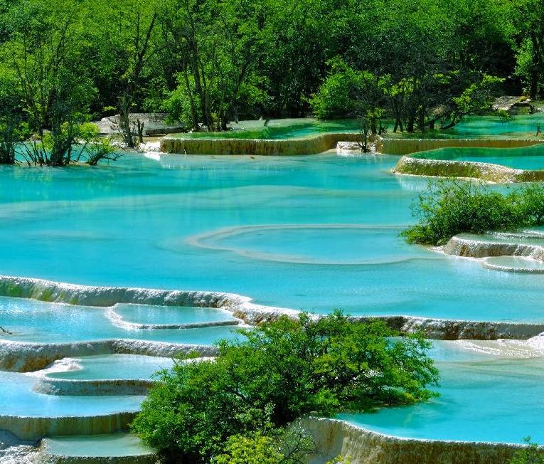 Jiuzhaigou 3 days Join-in Flight Tour