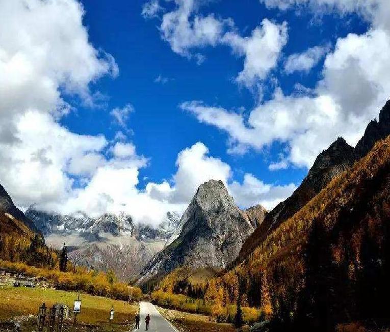 'Oriental Alps' Mt.Siguniang 3 Days Tour