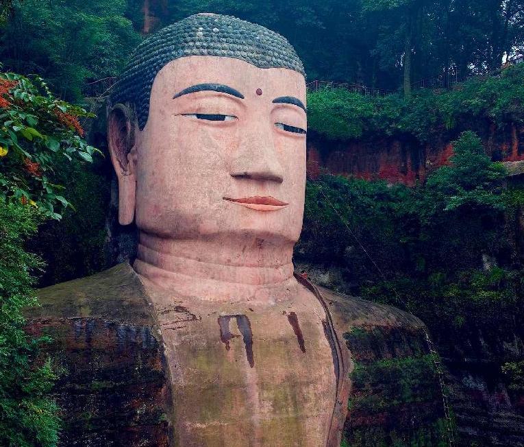Leshan Giant Buddha - Mt.Emei 2 Days Spring Sightseeing