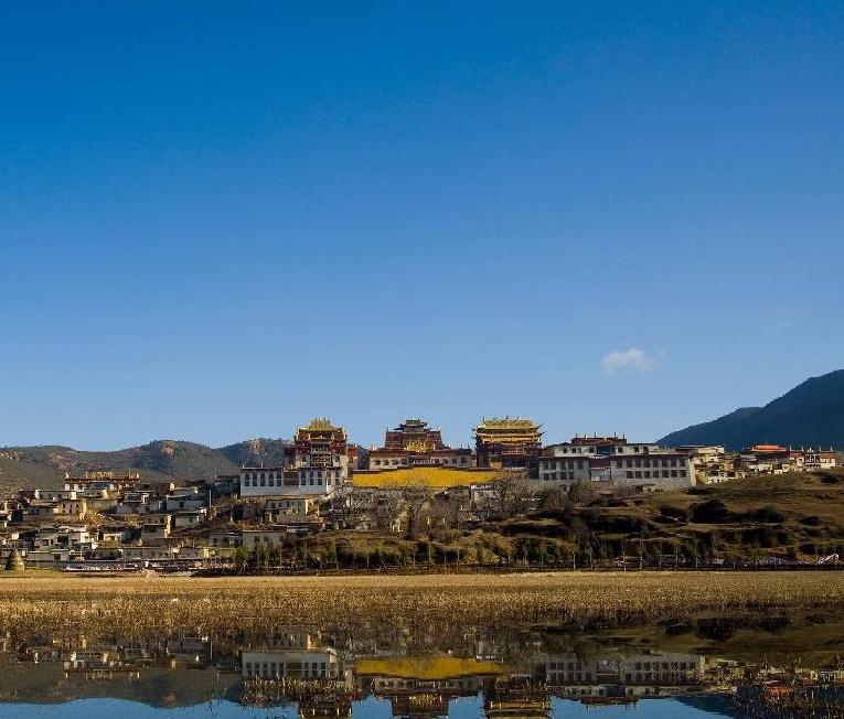 10 Days Lijiang and Shangrila Exploration Tour with Meili Snow Mountain and Daocheng Yading Nature Reserve