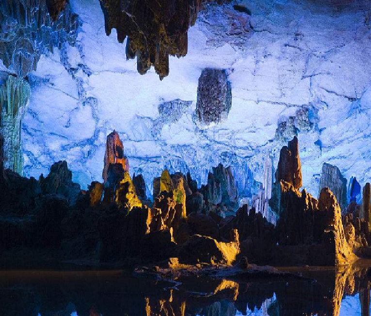 Guilin classic day tour(Reed Flute Cave, Xianggong hill, Li-River cruise from Xingping, Yangshuo Liusanjie show. )