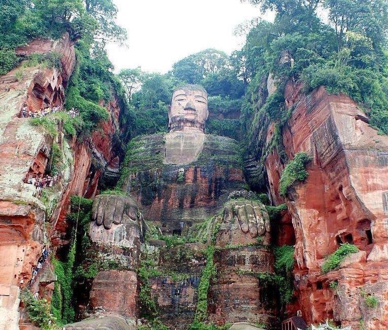Leshan - Mt. Emei 2-Days Tour