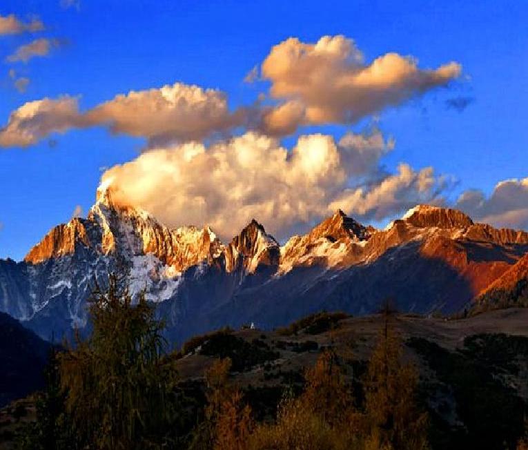 Mt. Siguniang & Wolong Panda base 2 days trip